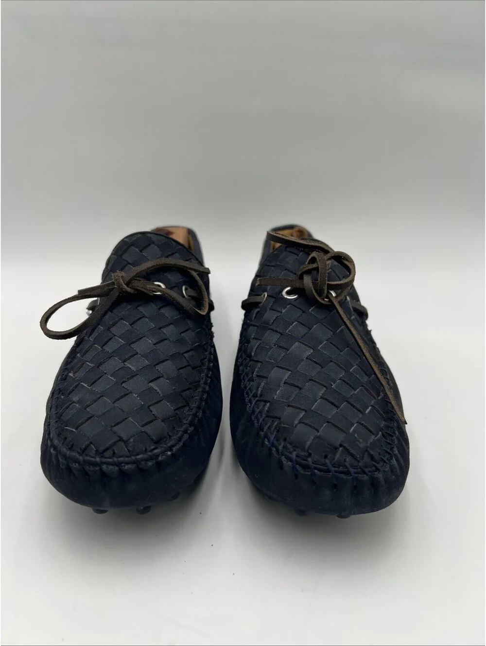 Men's Saks Fifth Avenue navy blue woven suede driving loafers Size 7